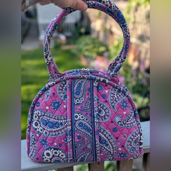 Vera Bradley Pink and Blue Paisley Women's Bag‎ - Picture 1 of 9